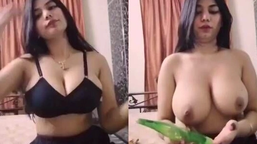 A Desi girl shows off her gorgeous breasts