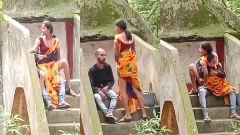 Bhabhi’s outdoor XXXXX lover fuck