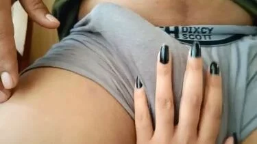 Bra Used as Masturbator in Desi Bhabhi Sex Scene