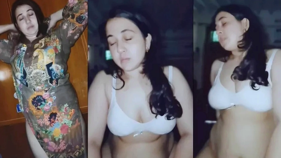 Fit Pakistani wife wears a bra Desi Bhabhi sex scene