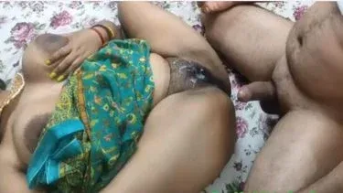 Girl’s multi-pose XXX Com HD pussy fucking
