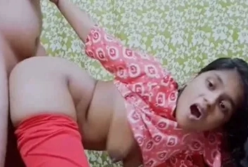 Stepdaughter’s dog outfit passion Masalaseen video.