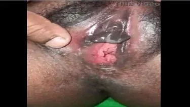 Tamil housewife&#8217;s hairy XNXX Sex Video pussy